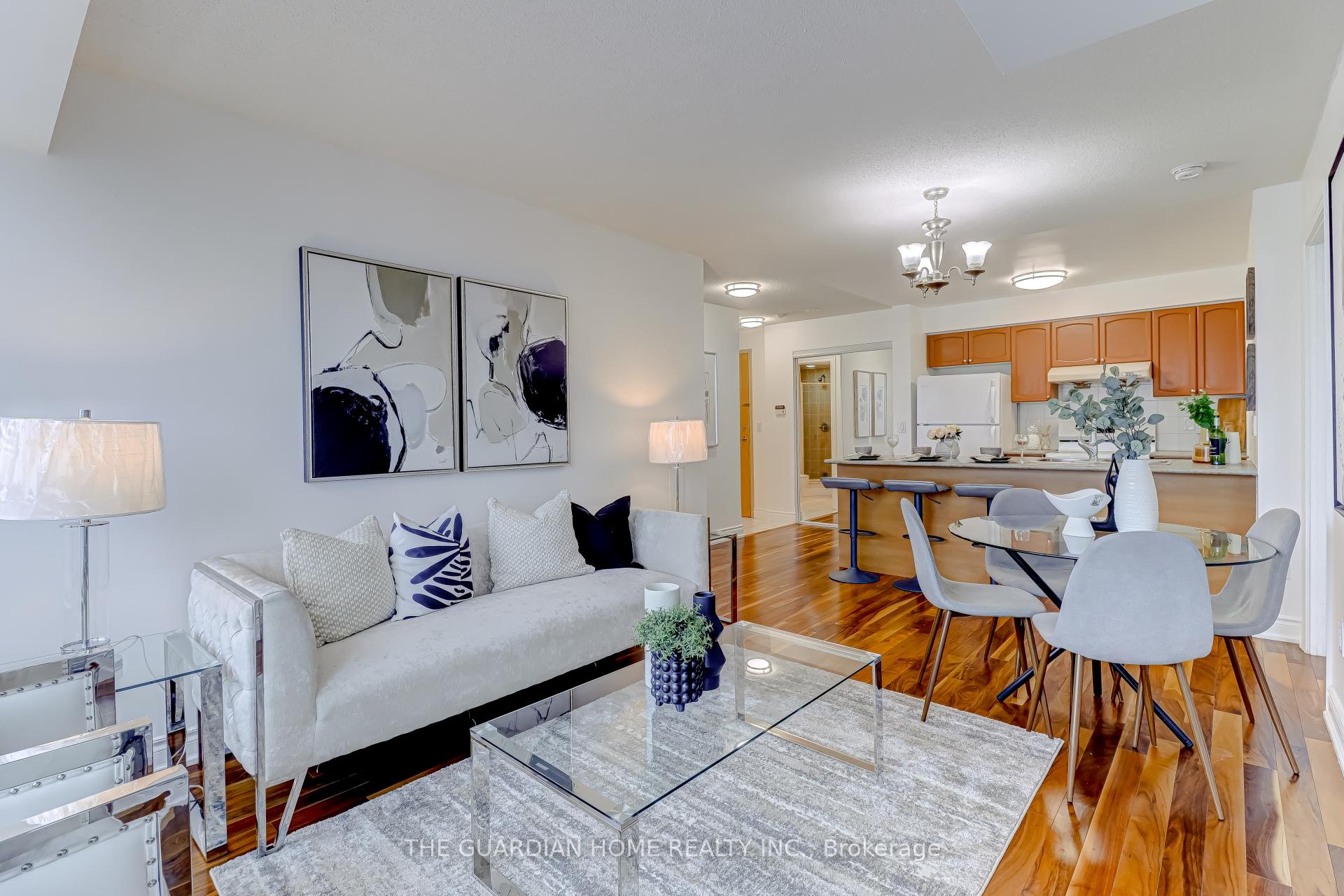 2 Bedrooms Condo at 50 Brian Harrison, Toronto For sale