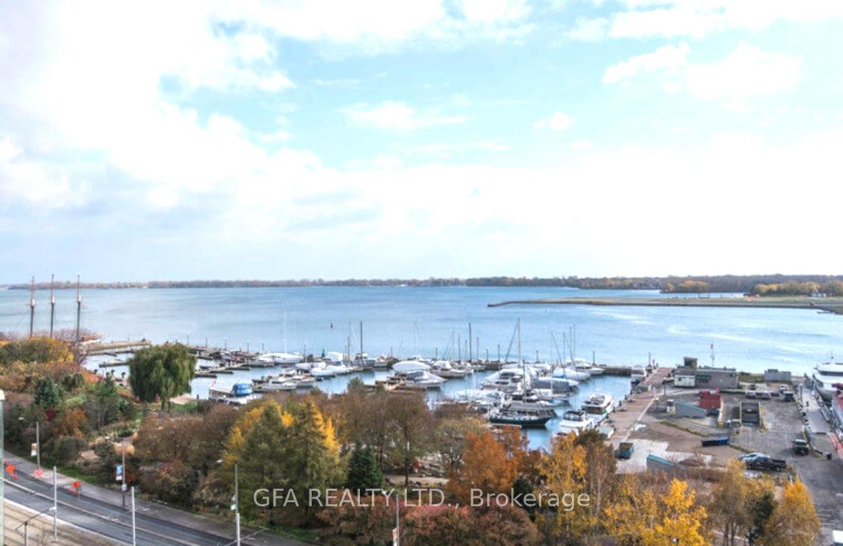 2 Bedrooms Condo at 550 Queens, Toronto For sale