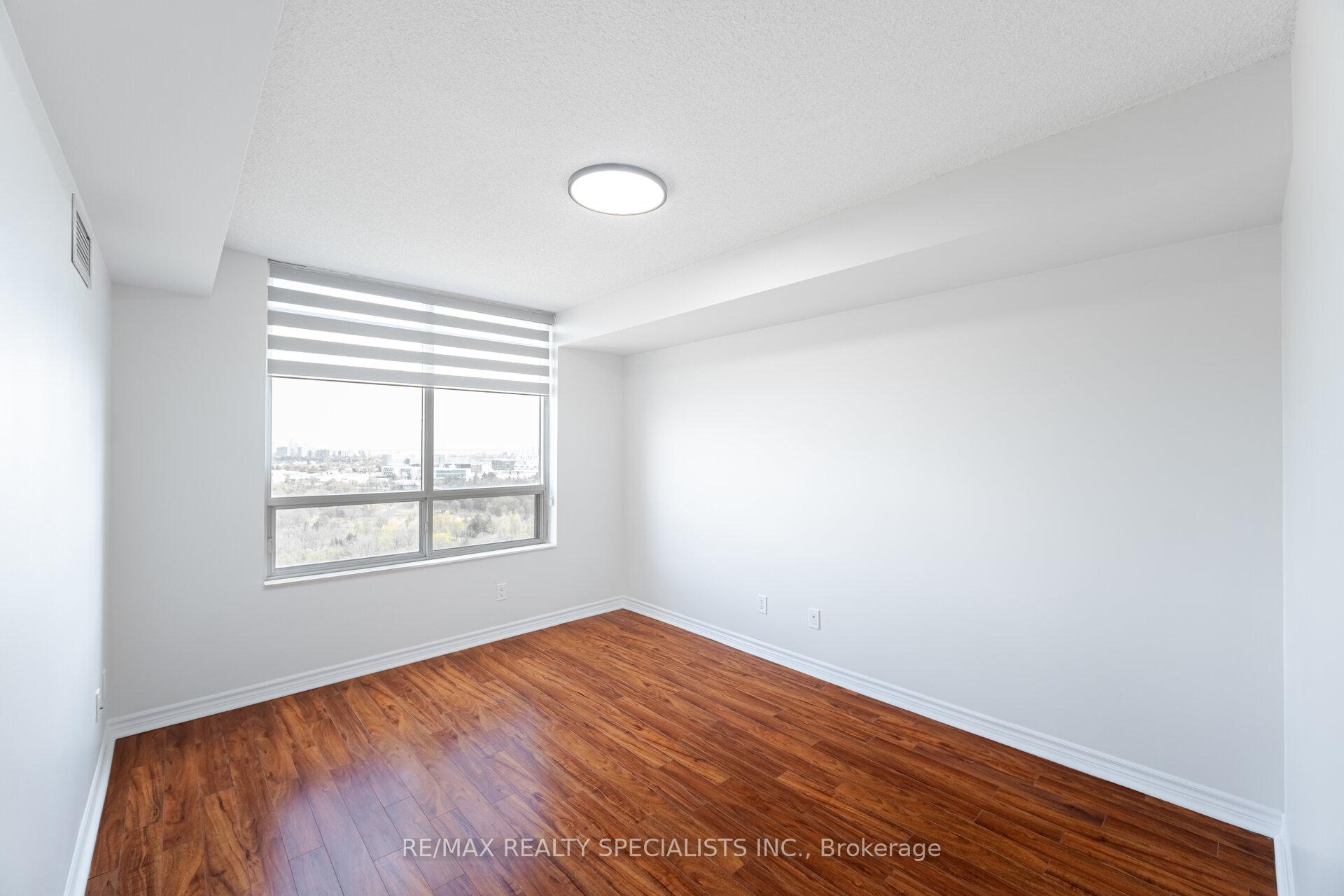 3 Bedrooms Condo at 700 Humberwood, Toronto For sale
