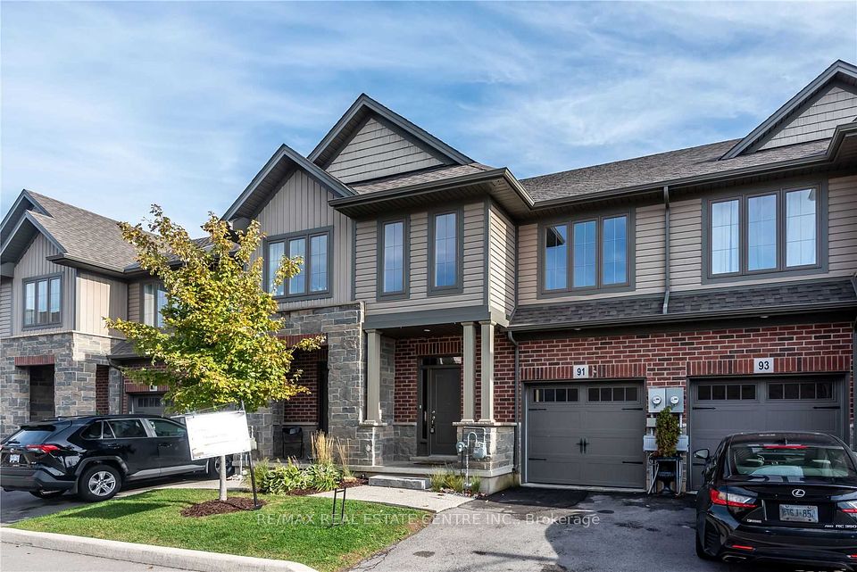 91 Southshore Crescent