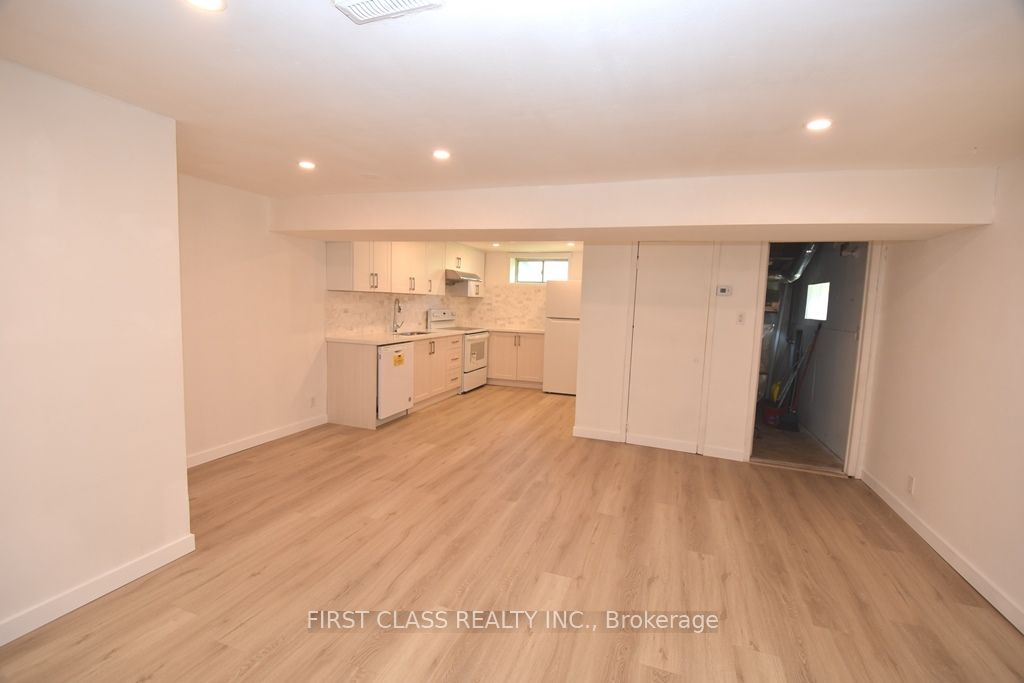 75 Bradshaw Street, #B