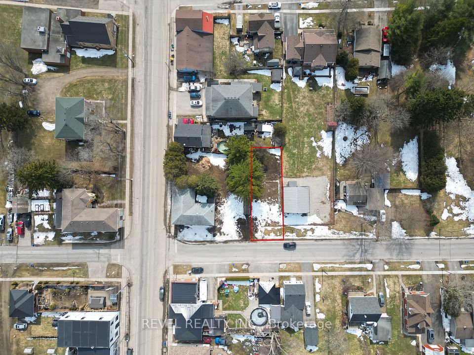 8 Victoria Street, Blandford-Blenheim, ON N0J 1V0