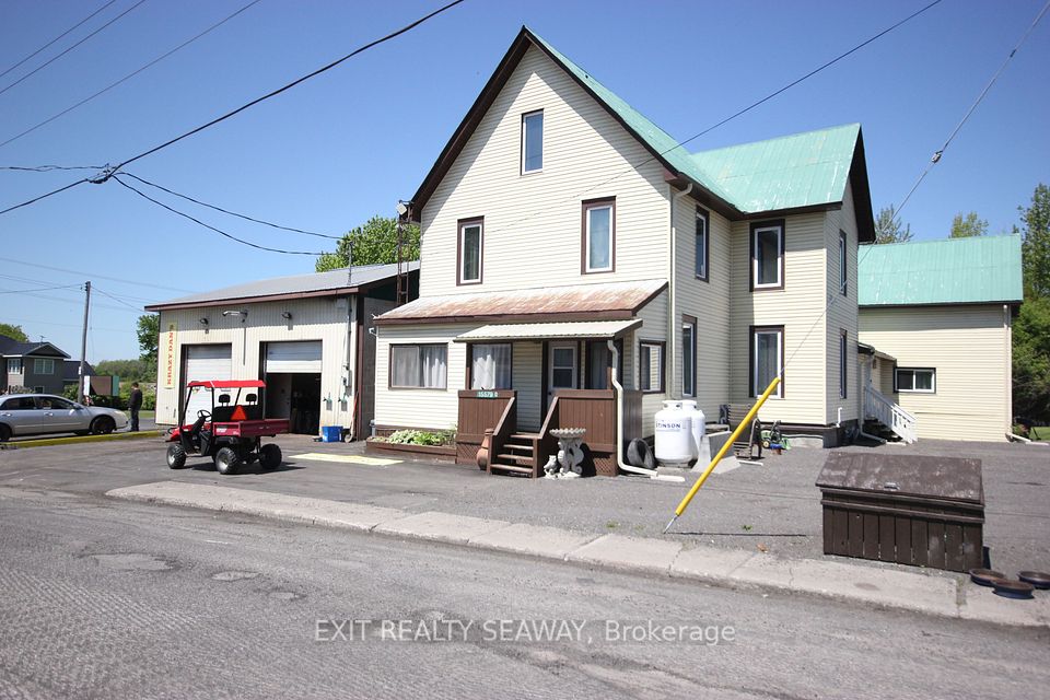 15579 County Road 18