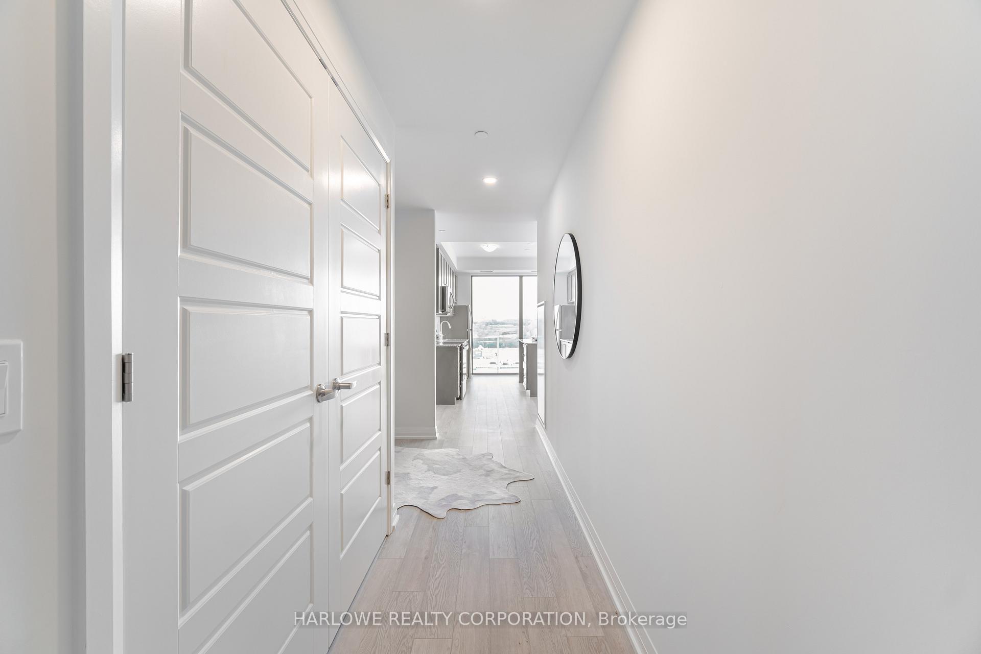 3 Bedrooms Condo at 3006 William Cutmore, Oakville For sale