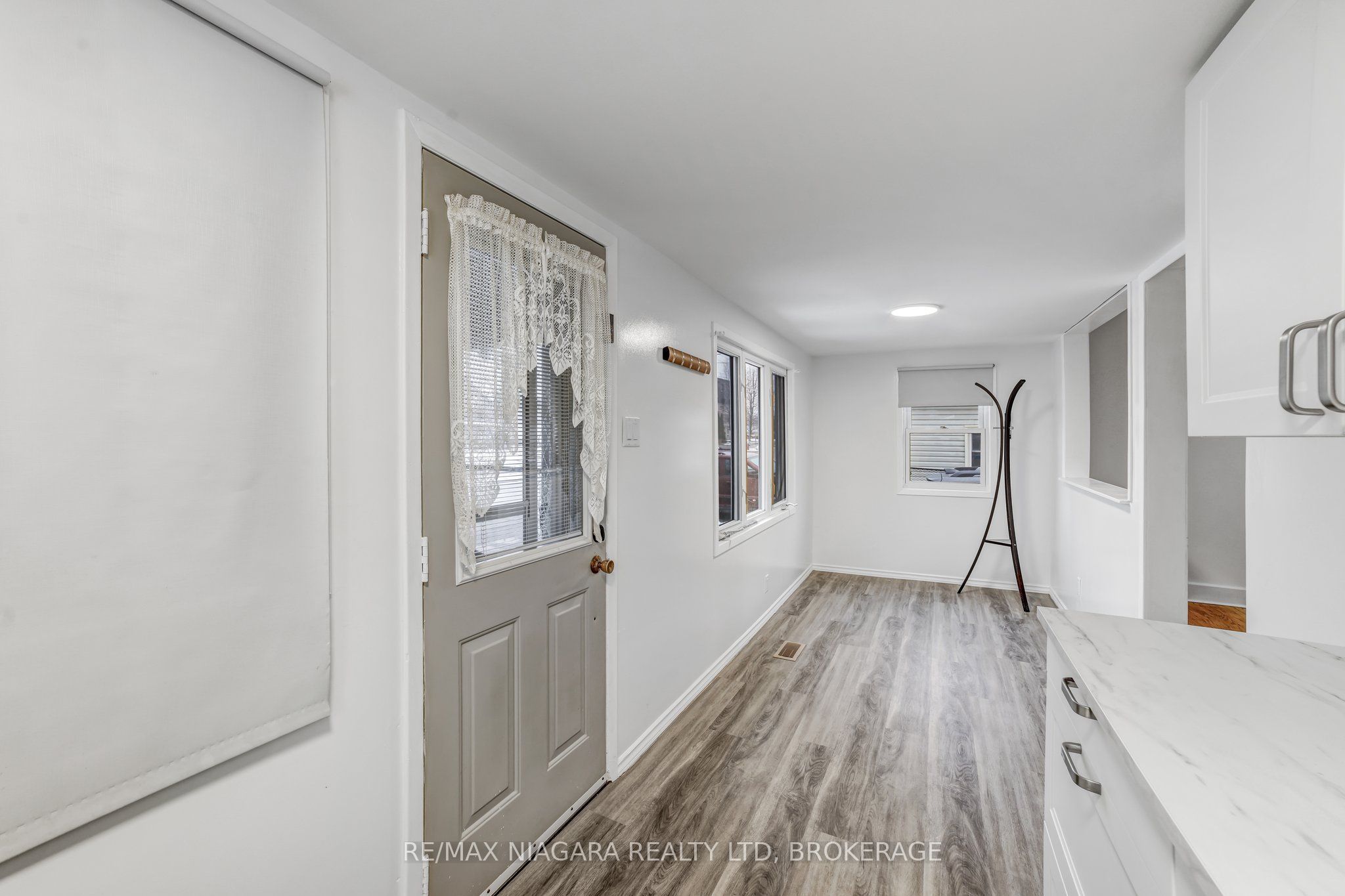 6704 Ailanthus Avenue #MAIN, Niagara Falls 217 - Arad/Fallsview