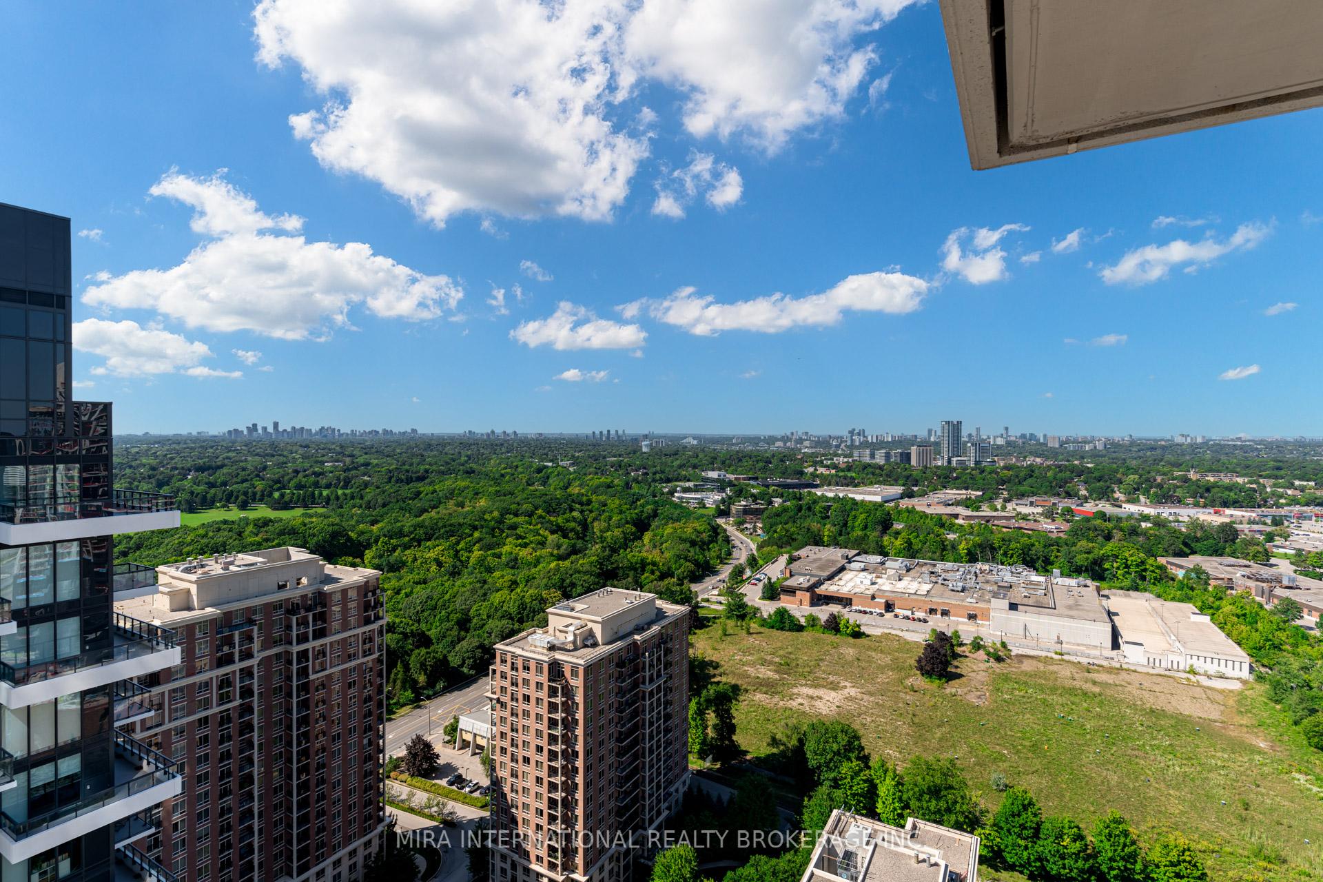 3 Bedrooms Condo at 30 Inn On The Park,  Toronto For sale