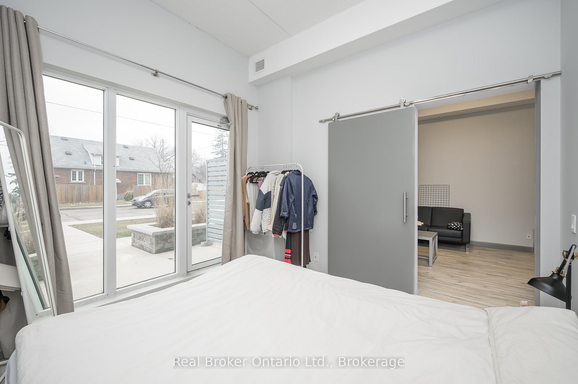 1 Bedroom Condo at 77 Leland, Hamilton For sale