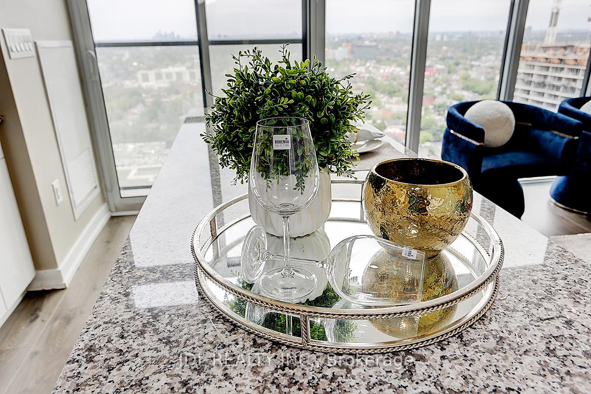 2 Bedrooms Condo at 426 University, Toronto For sale