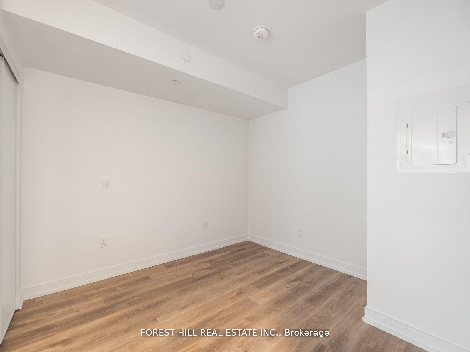 1 Bedroom Condo at 1 Jarvis, Hamilton For sale
