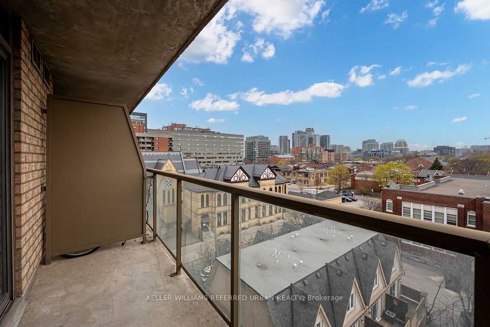 140 Bathurst