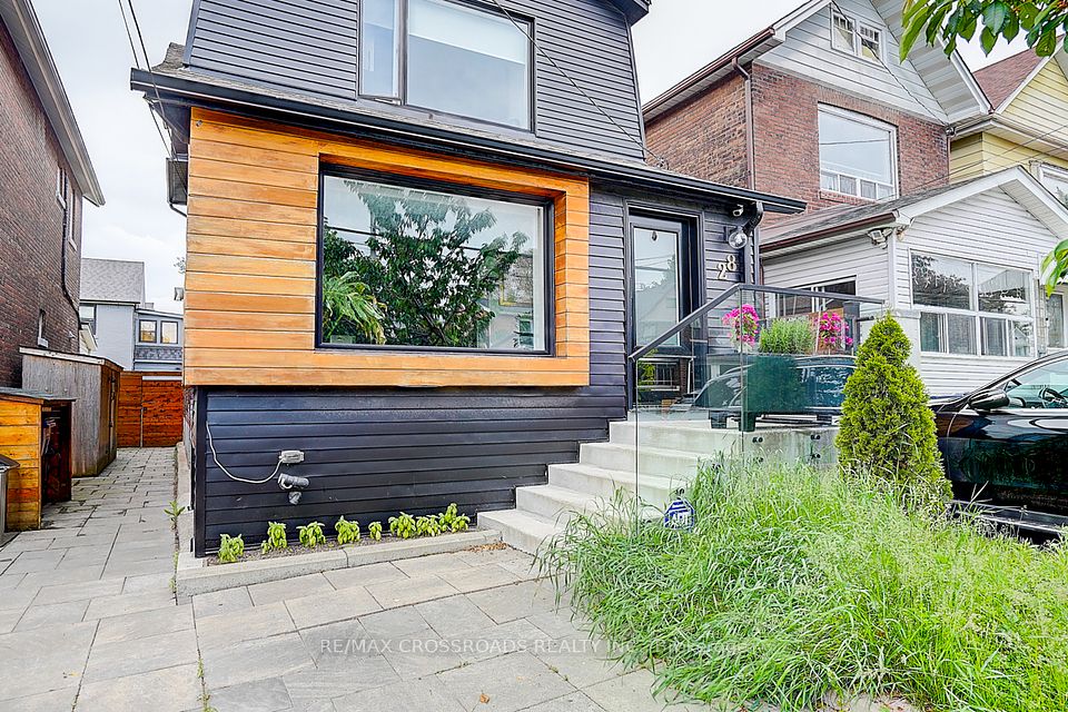 28 Chisholm