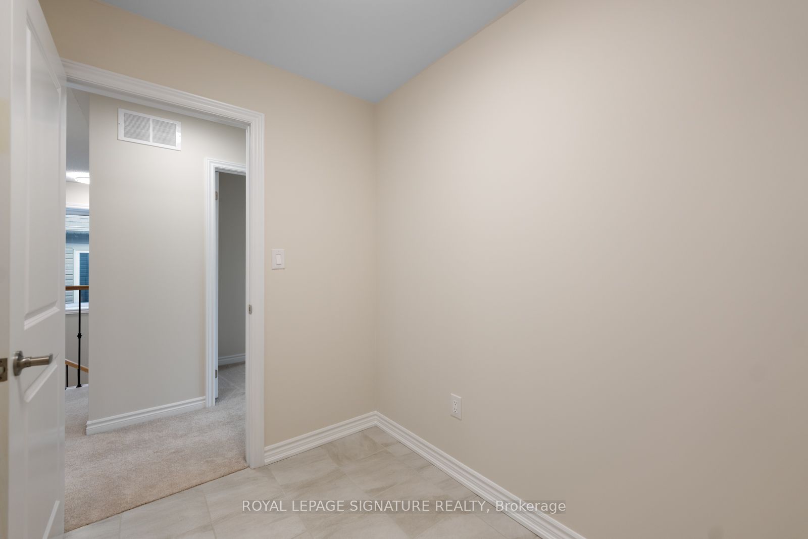 36 Hillcroft Way