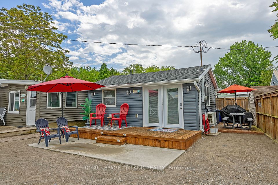 #D - 440 West Edith Cavell Boulevard, Central Elgin, ON N5L 1G8