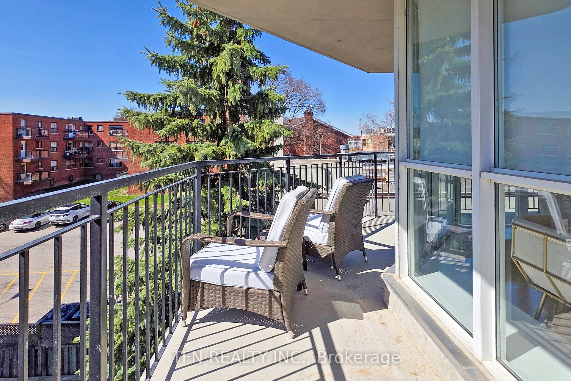 3 Bedrooms Condo at 3130 Yonge,  Toronto For sale