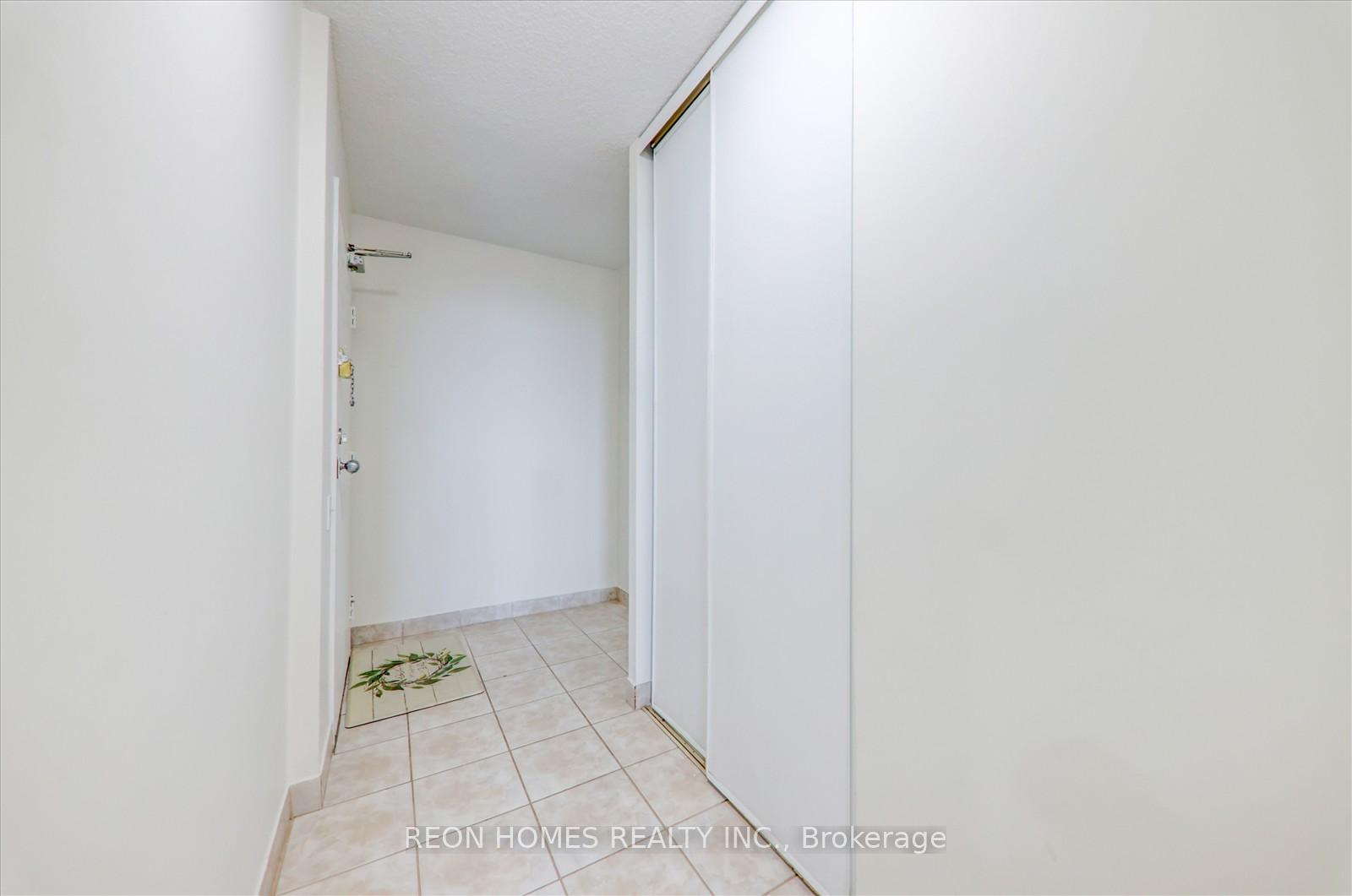 3 Bedrooms Condo at 2466 Eglinton, Toronto For sale