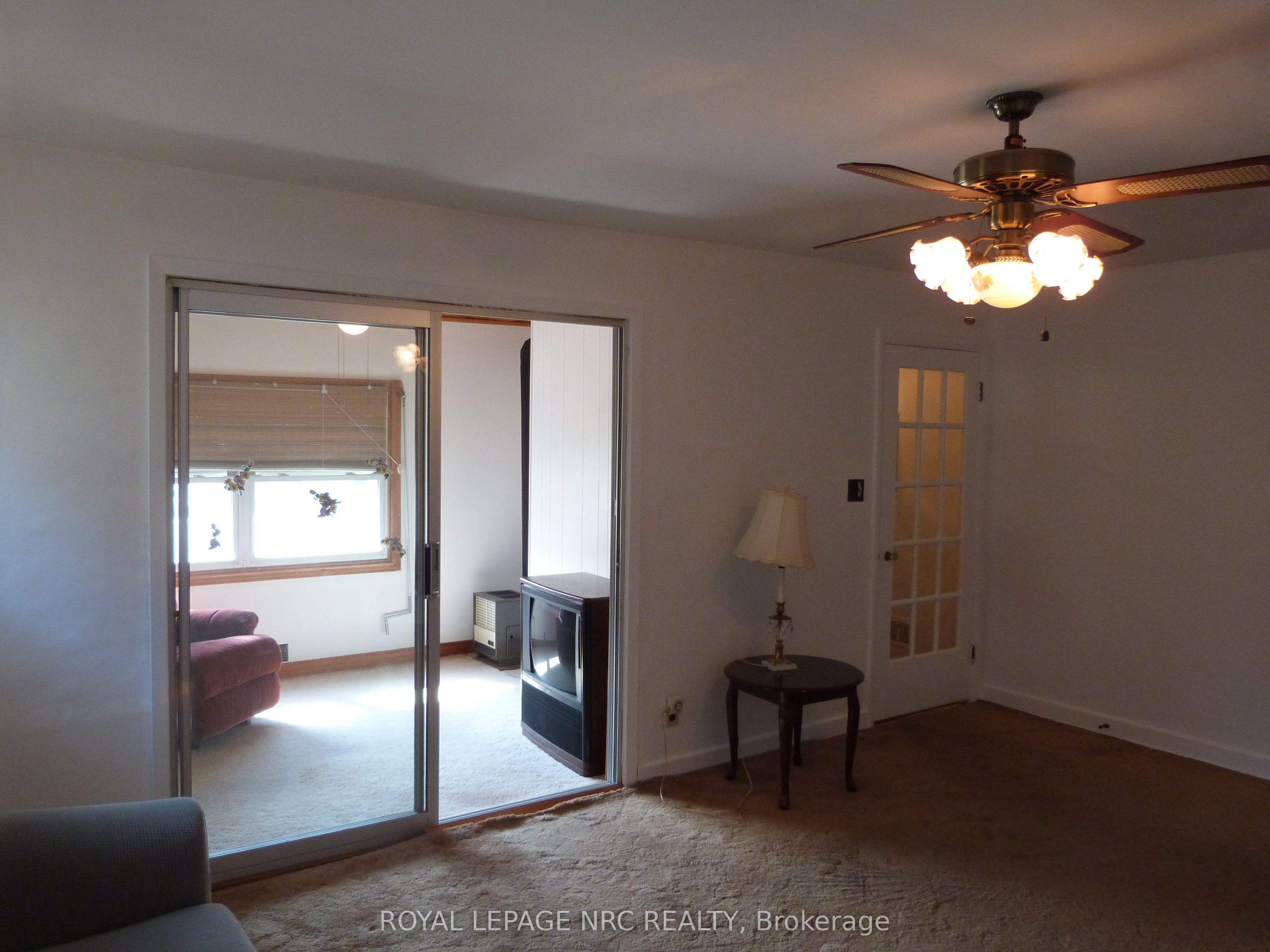 5952 Dorchester Road, Niagara Falls 216 - Dorchester