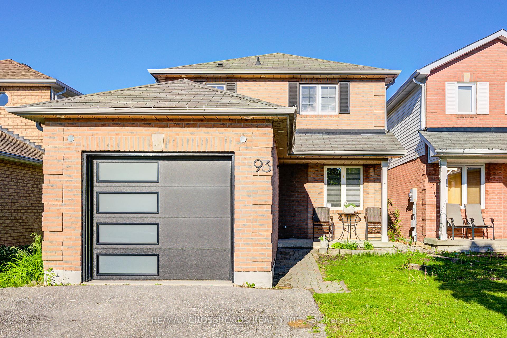 93 McMann Crescent, Clarington, ON L1E 2W9
