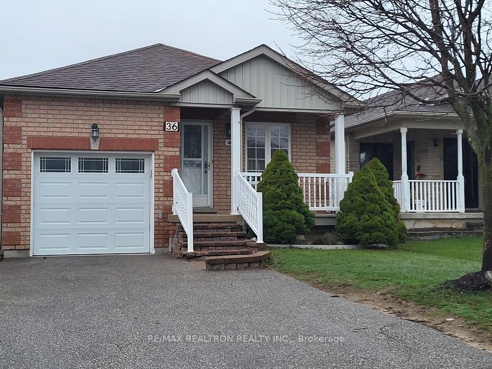 36 Julia Crescent