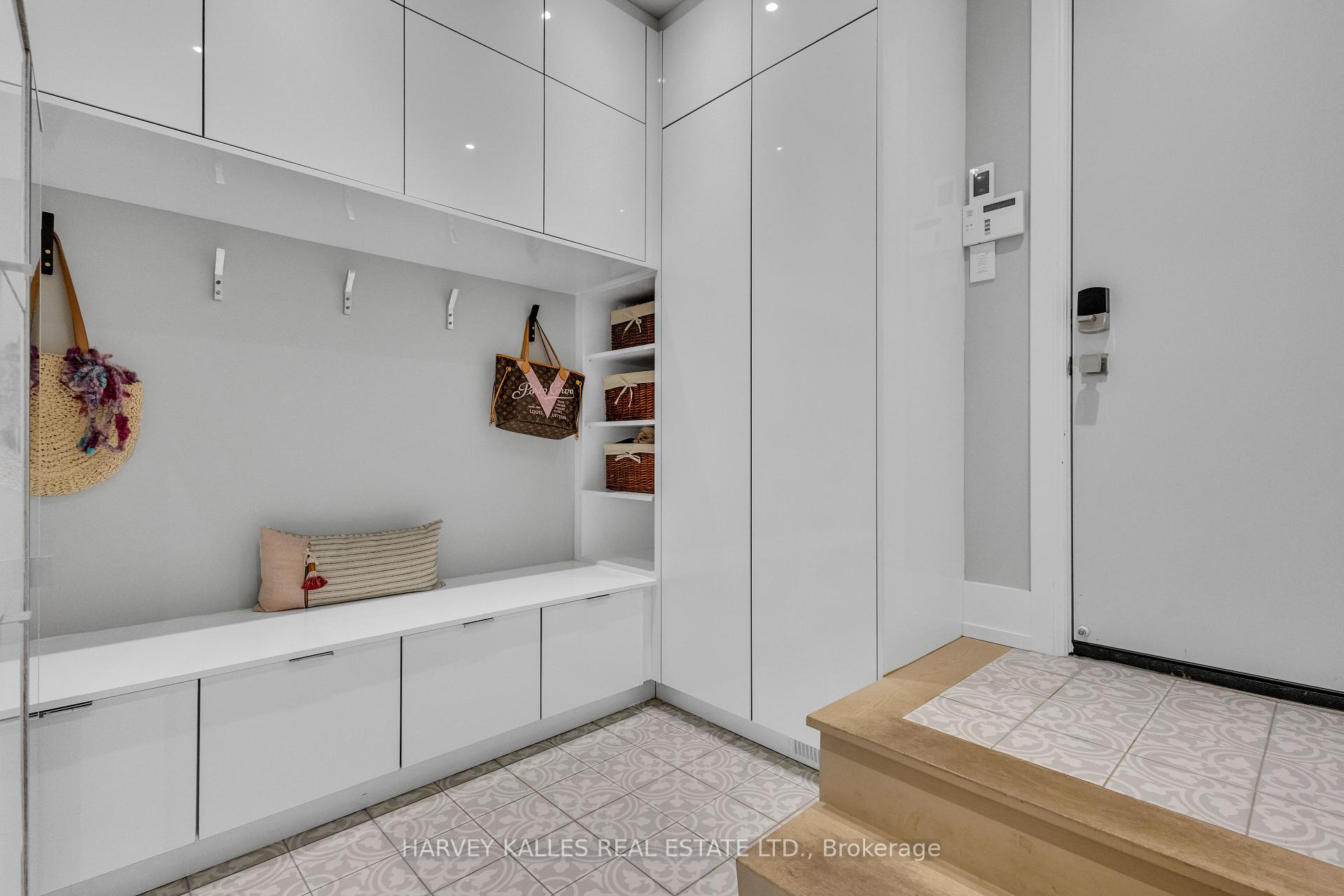 7 Relmar Gardens