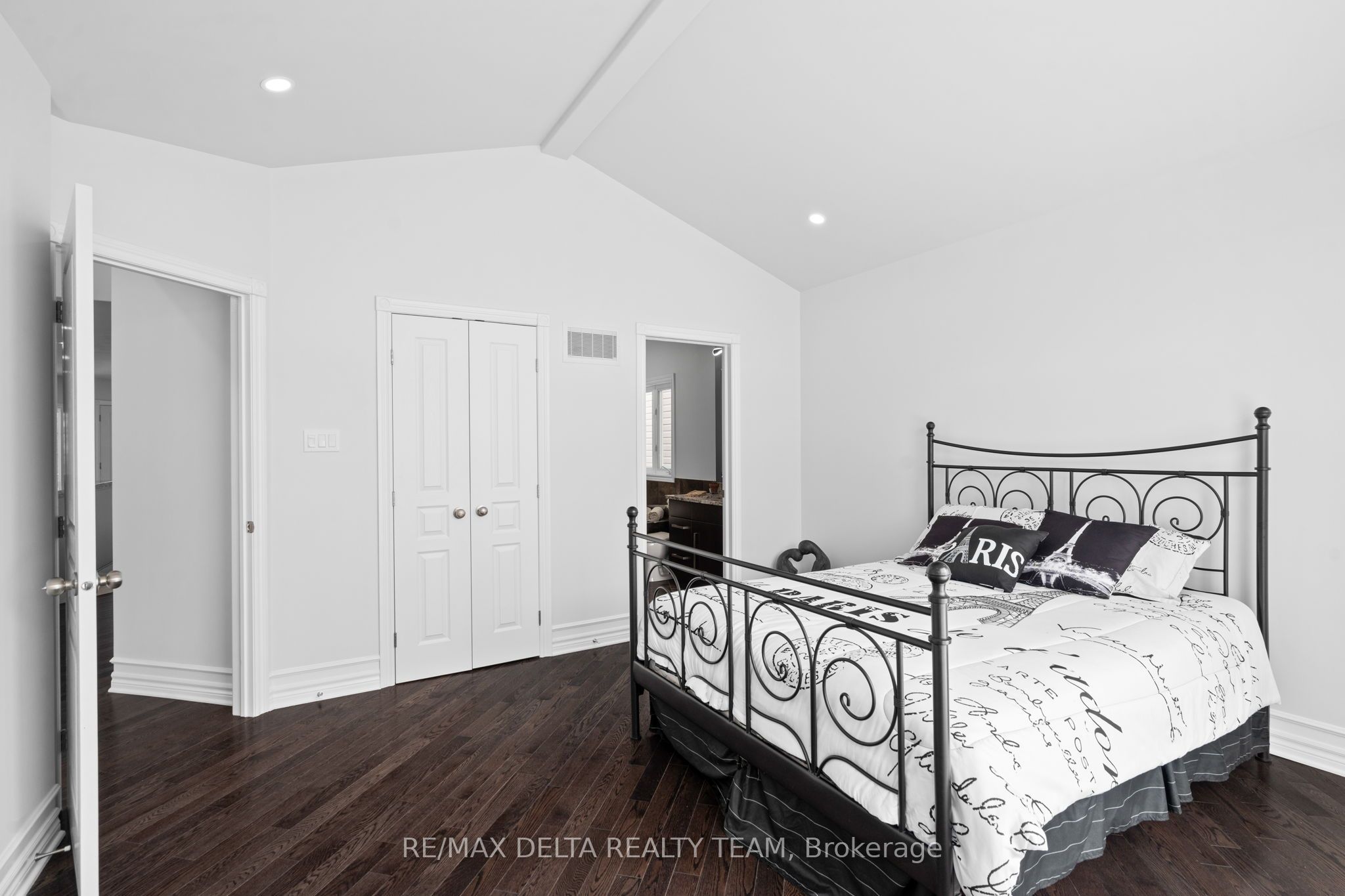 941 Scala Avenue, Orleans - Cumberland and Area 1119 - Notting Hill/Summerside