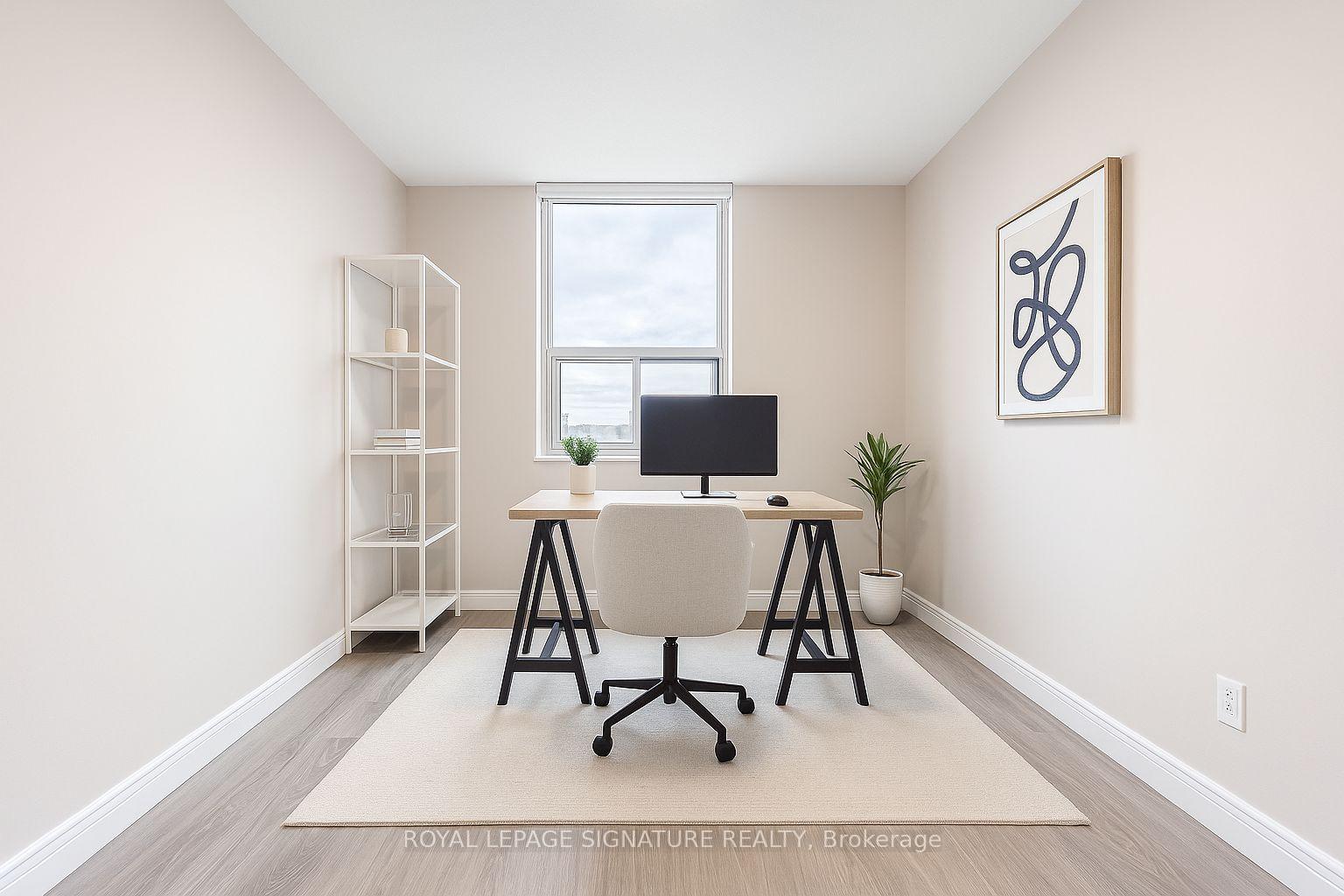 3 Bedrooms Condo at 5 Shady, Toronto For sale