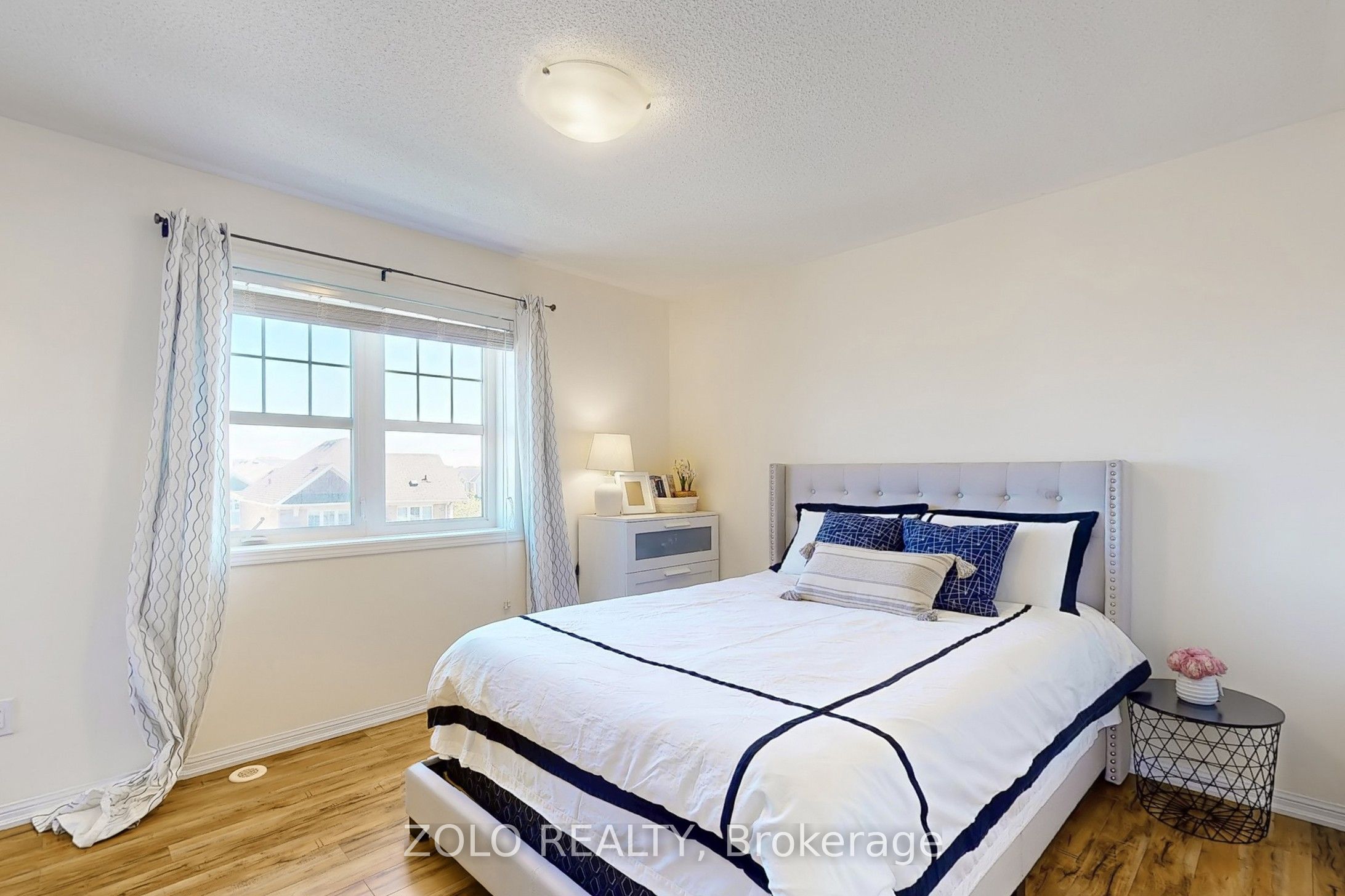 201 Woodley Crescent