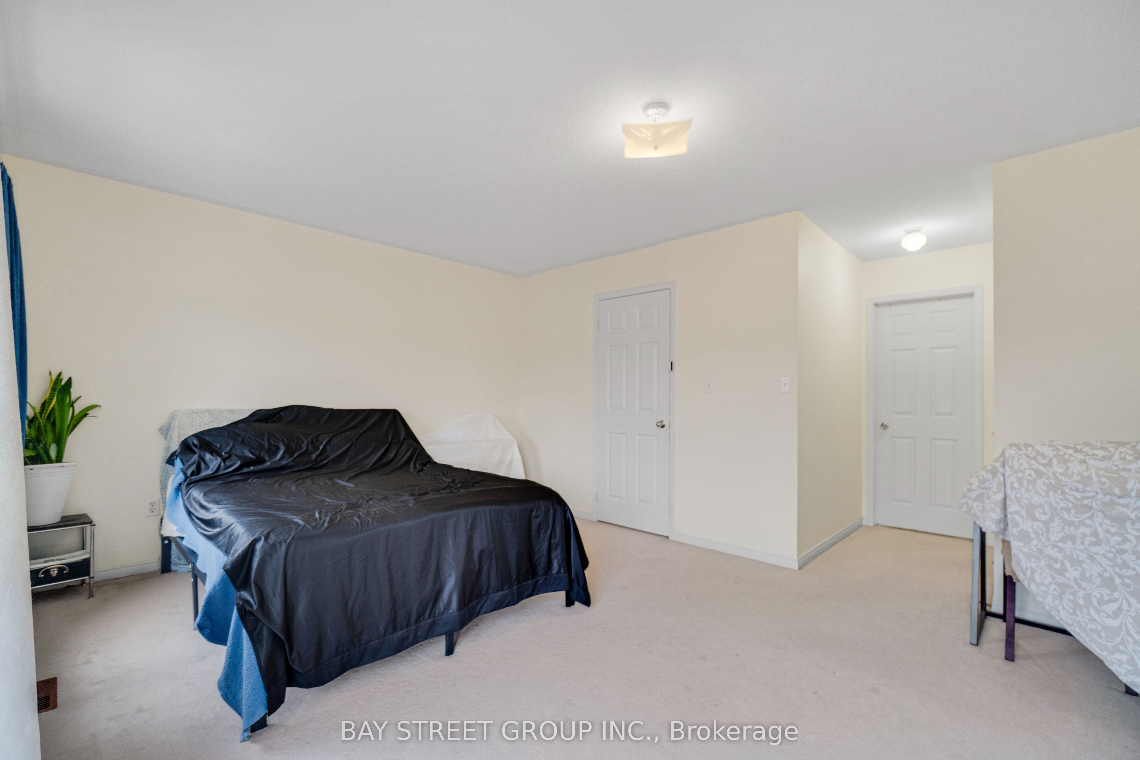1130 Cawthra Road, #66