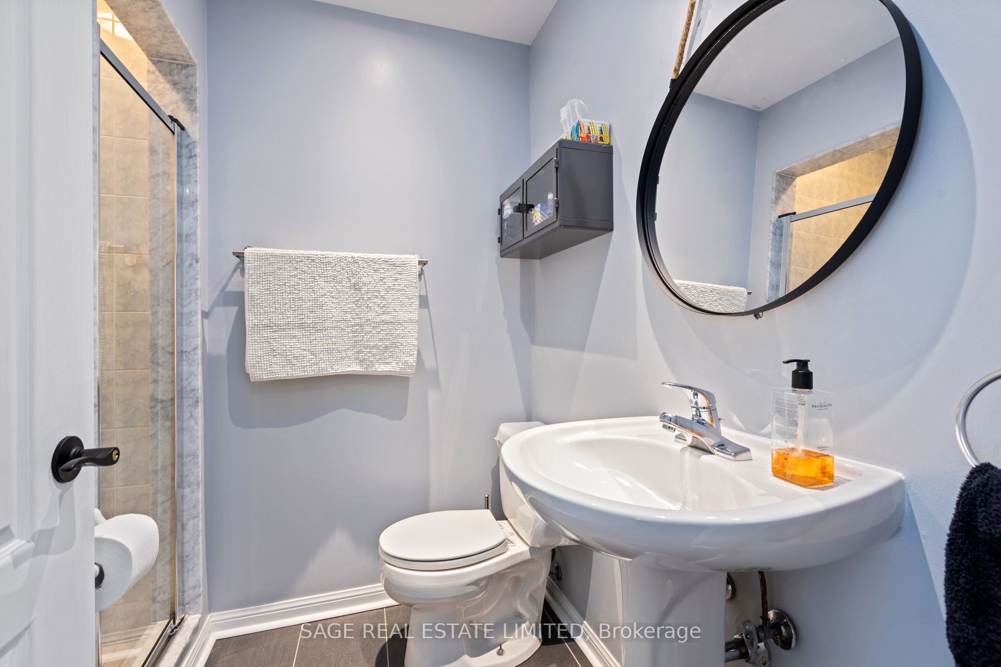 55 Lorindale Avenue, #105