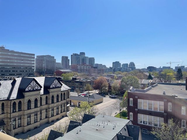 140 Bathurst