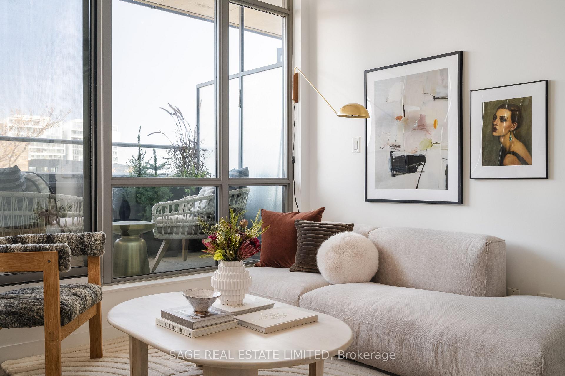 1 Bedroom Condo at 549 King, Toronto For sale