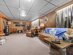 7 Heatherglen Road