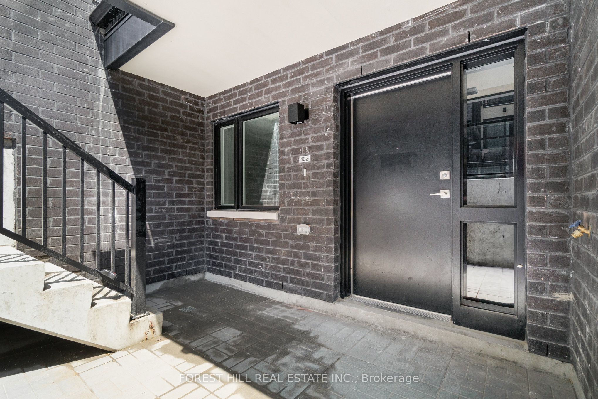 1650 Victoria Park Avenue, #A102