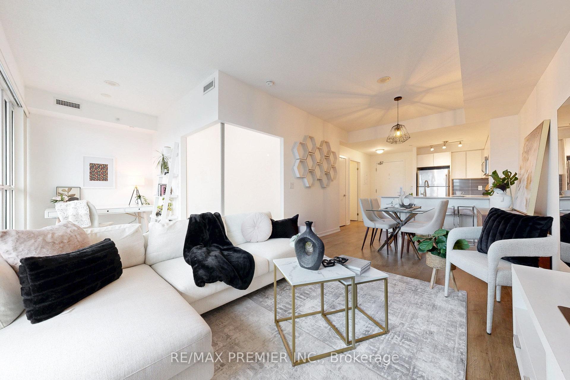 2 Bedrooms Condo at 150 East Liberty,  Toronto For sale