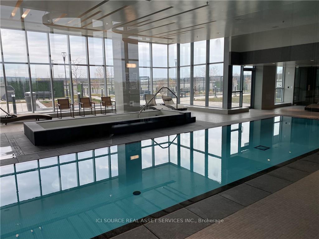 2 Bedrooms Condo at 2081 Fairview,  Burlington For sale