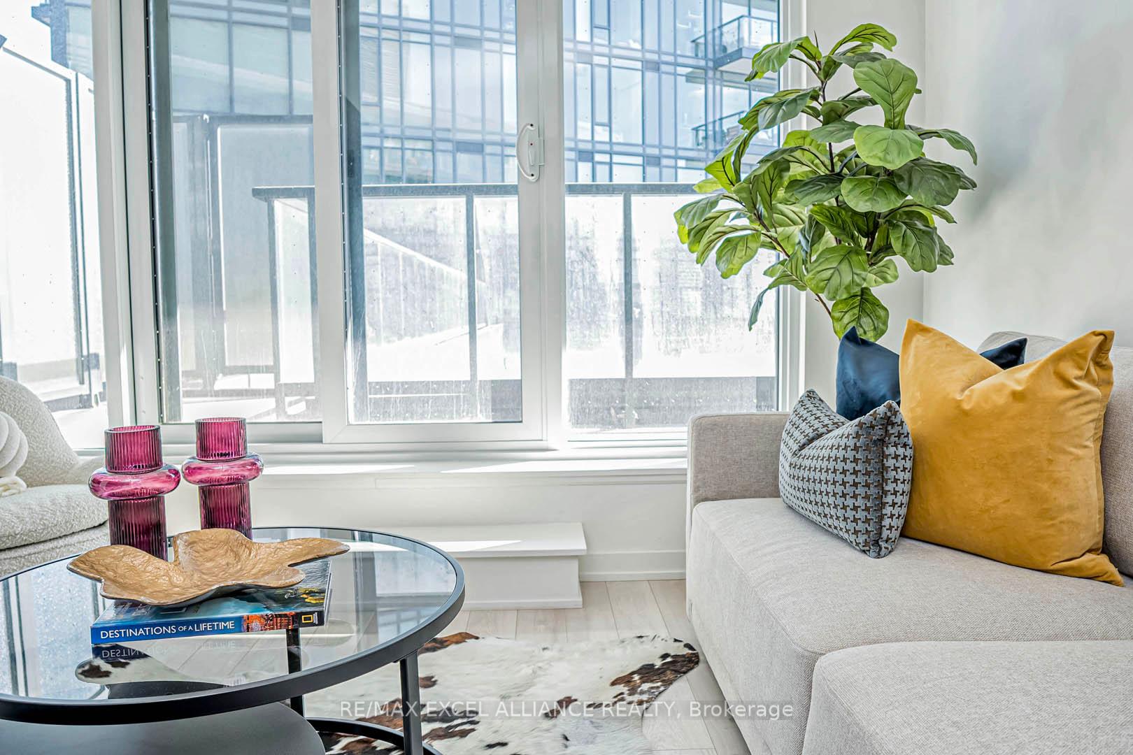 2 Bedrooms Condo at 50 Power,  Toronto For sale
