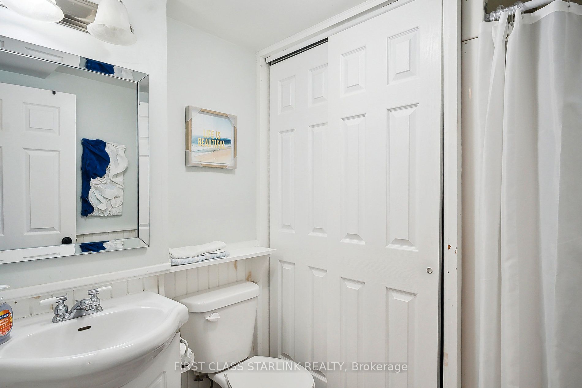 42 Lighthouse Crescent, Tay, ON L0K 2A0
