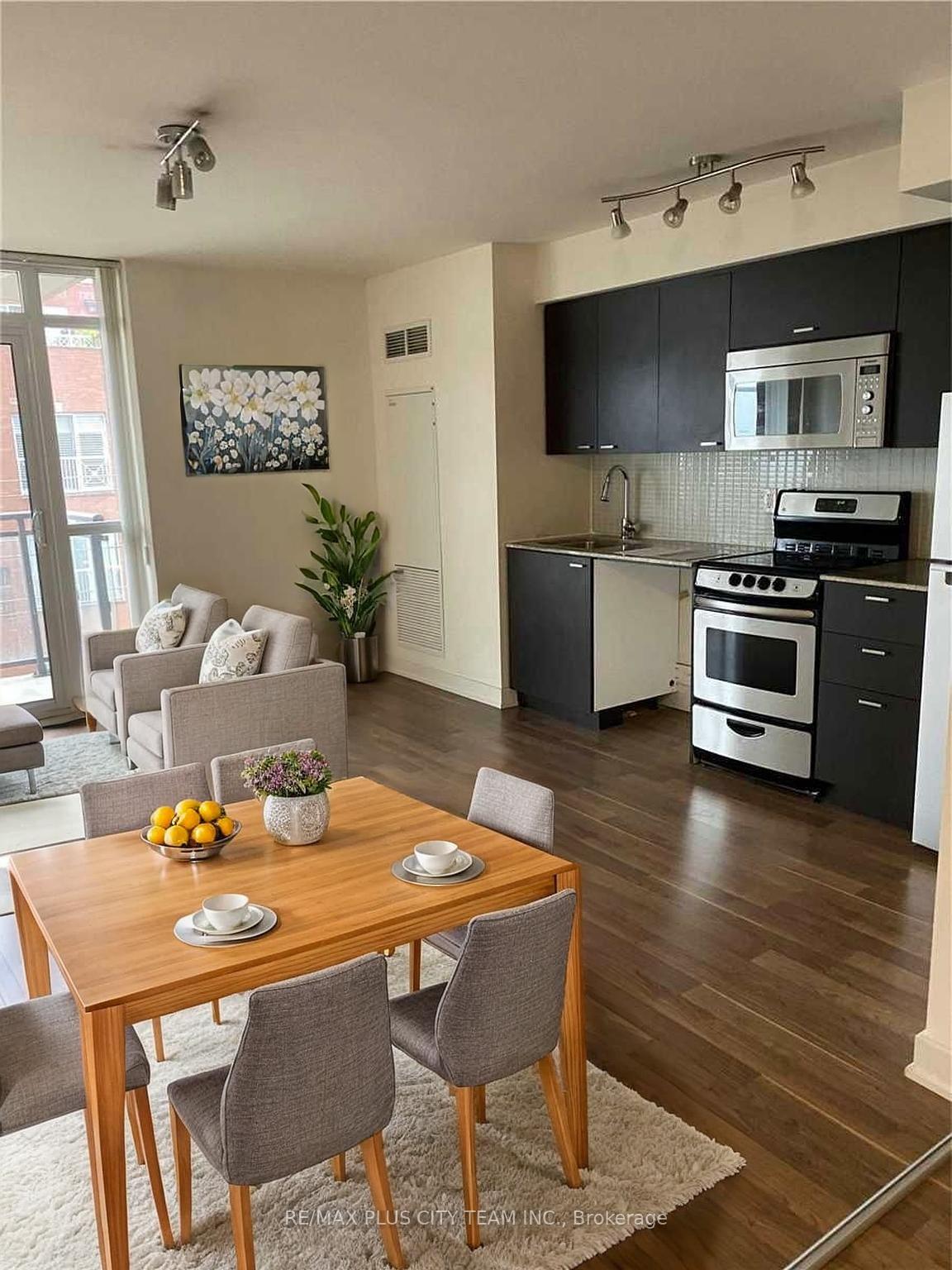 1 Bedroom Condo at 78 Tecumseth, Toronto For sale