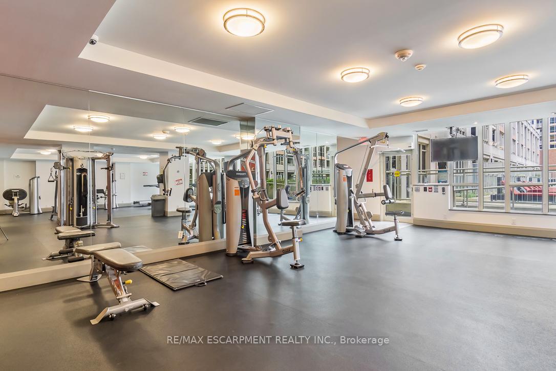 1 Bedroom Condo at 35 Bastion, Toronto For sale