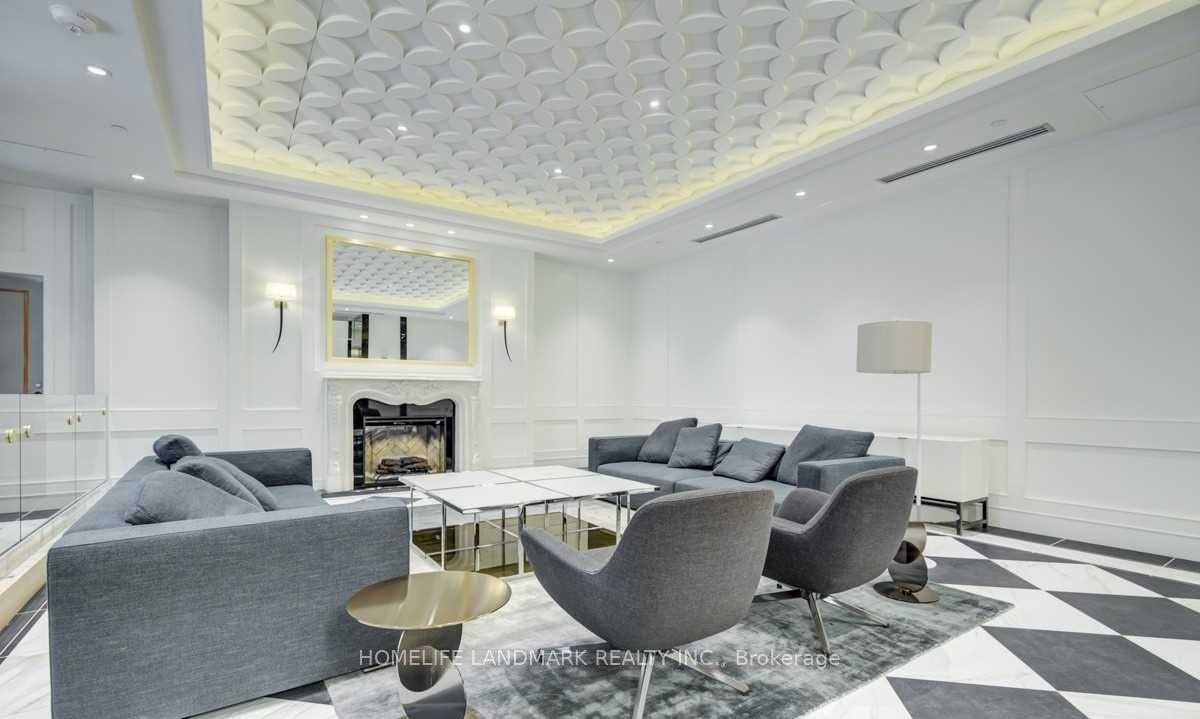 2 Bedrooms Condo at 955 Bay, Toronto For sale