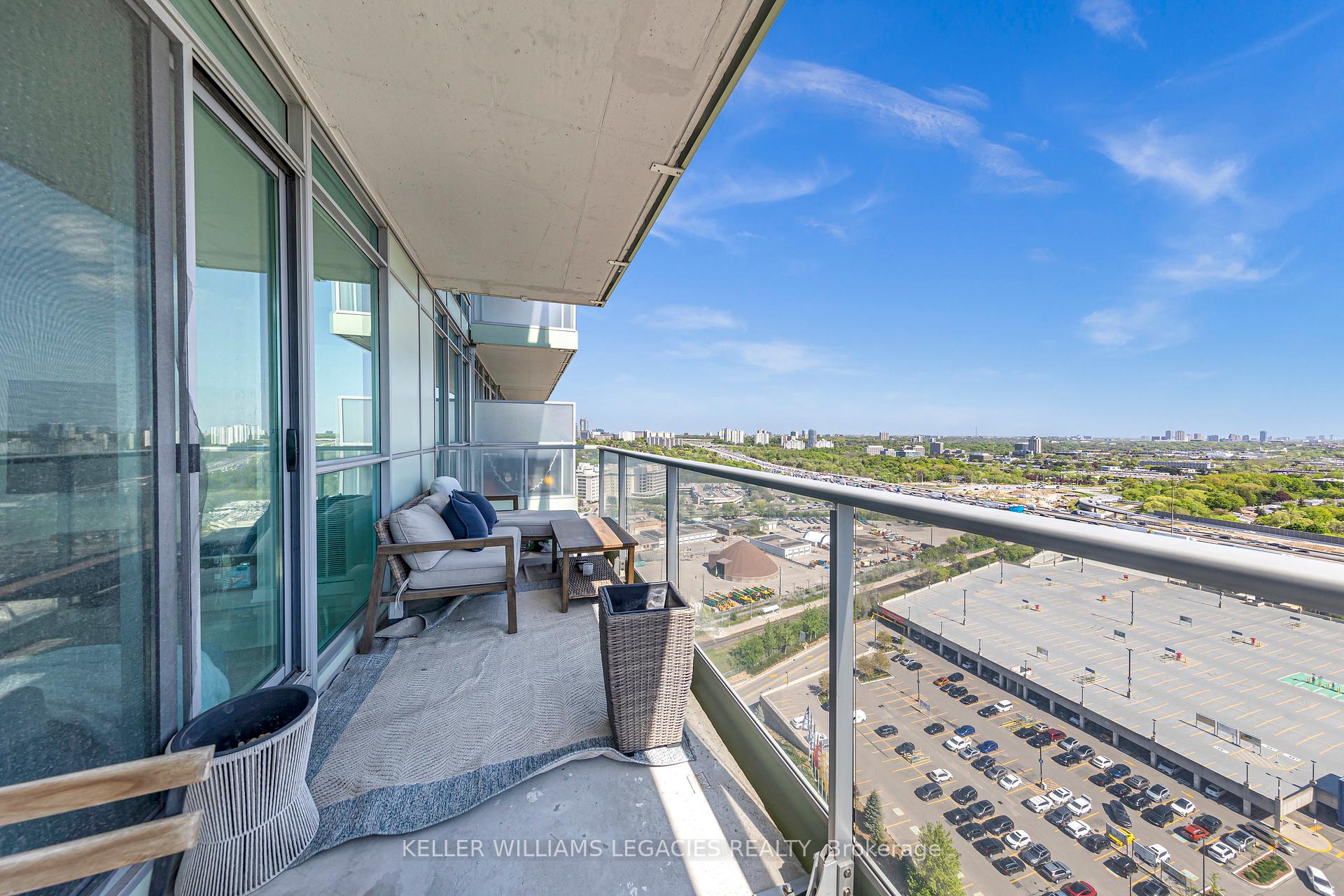 3 Bedrooms Condo at 29 Singer, Toronto For sale