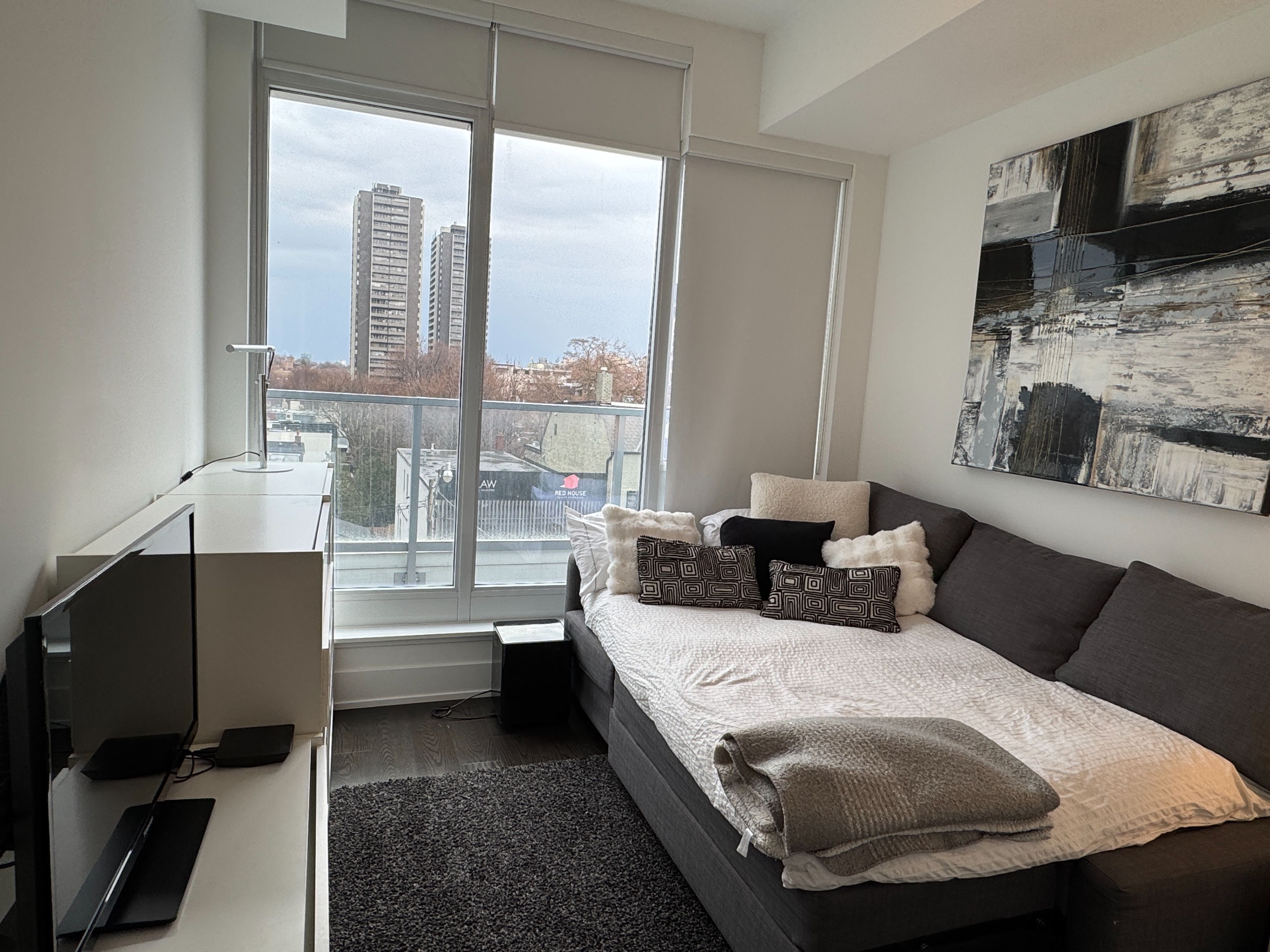 170 Avenue Road 309