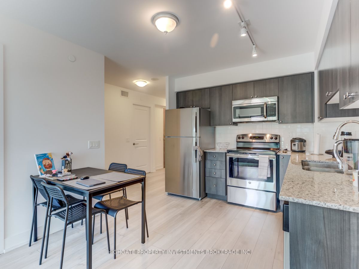 1215 Bayly Street, #1306