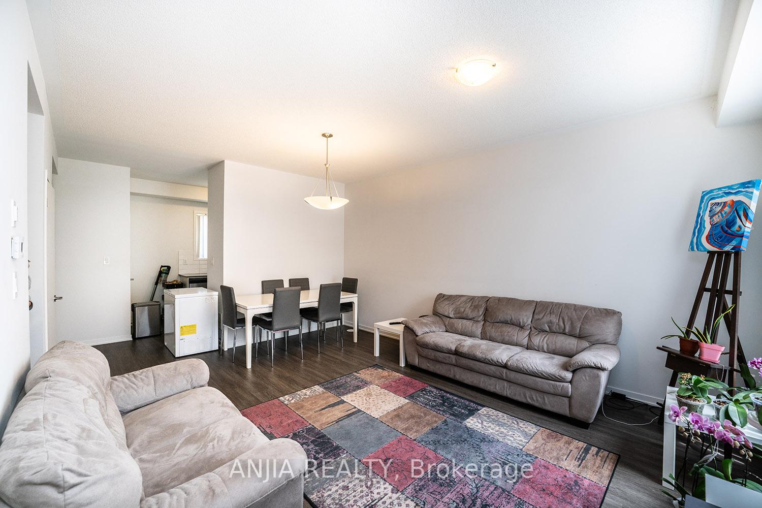 2 Bedrooms Condo at 235 Birmingham, Toronto For sale