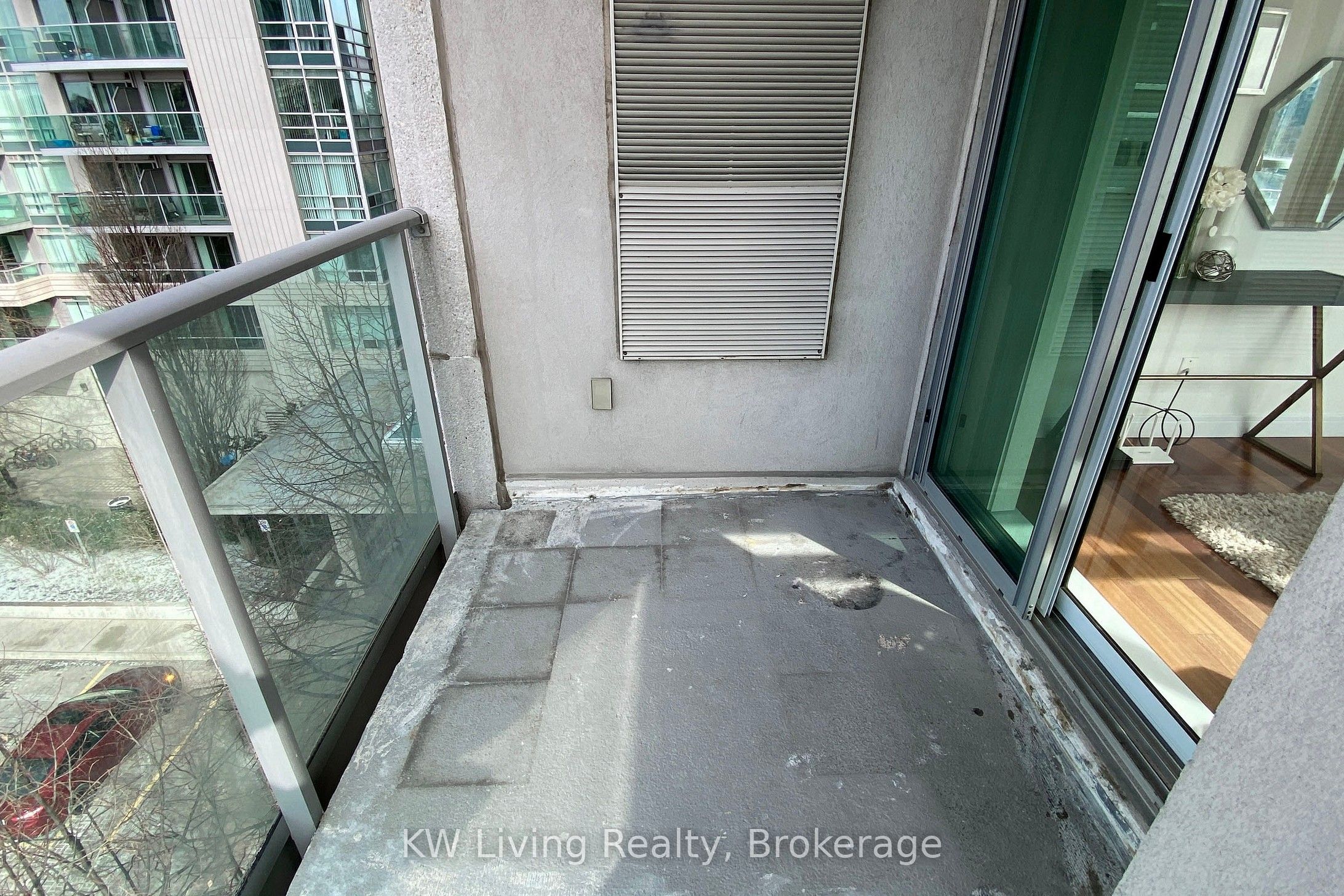 35 Bales Avenue, #615