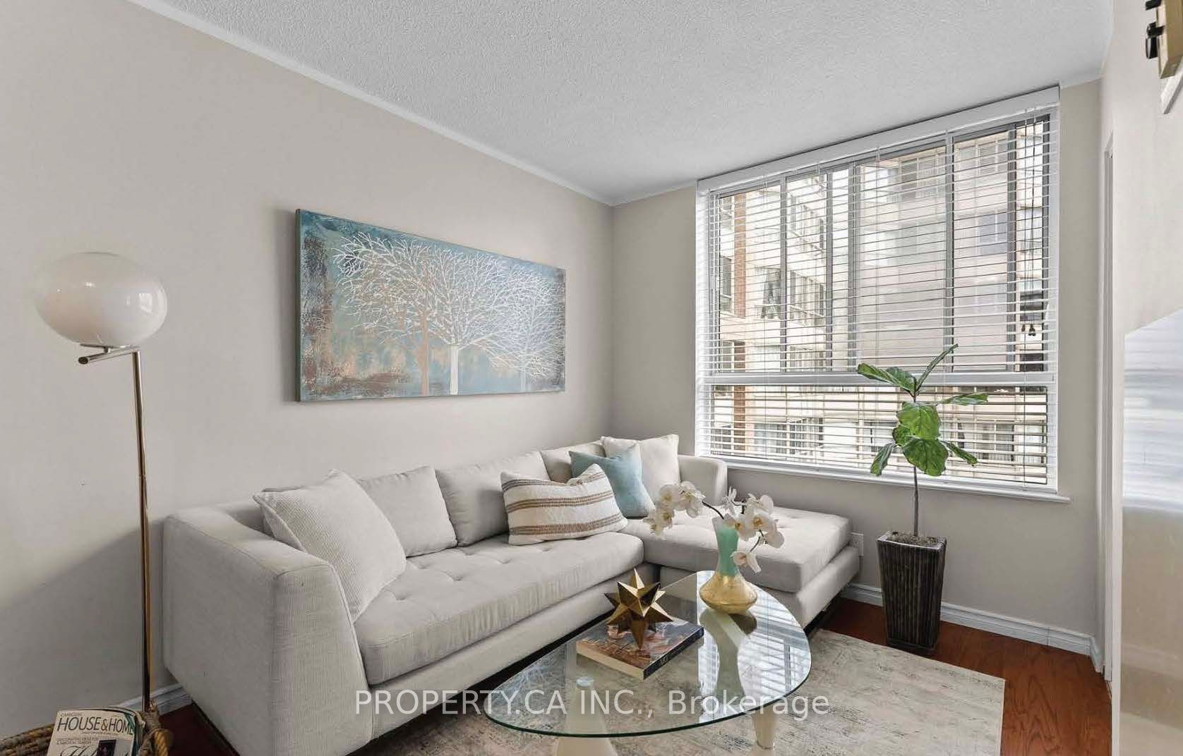 711 Bay Street, #1221