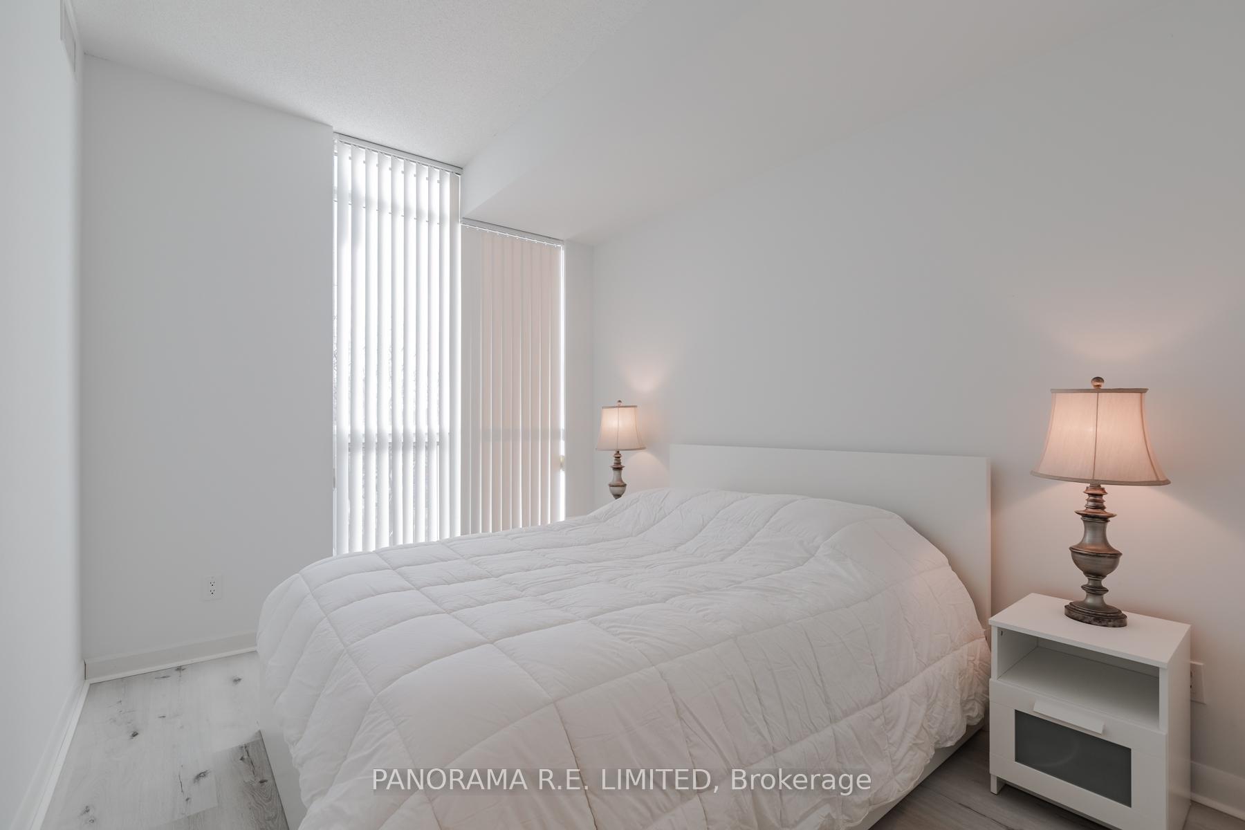 3 Bedrooms Condo at 235 Sherway Gardens, Toronto For sale