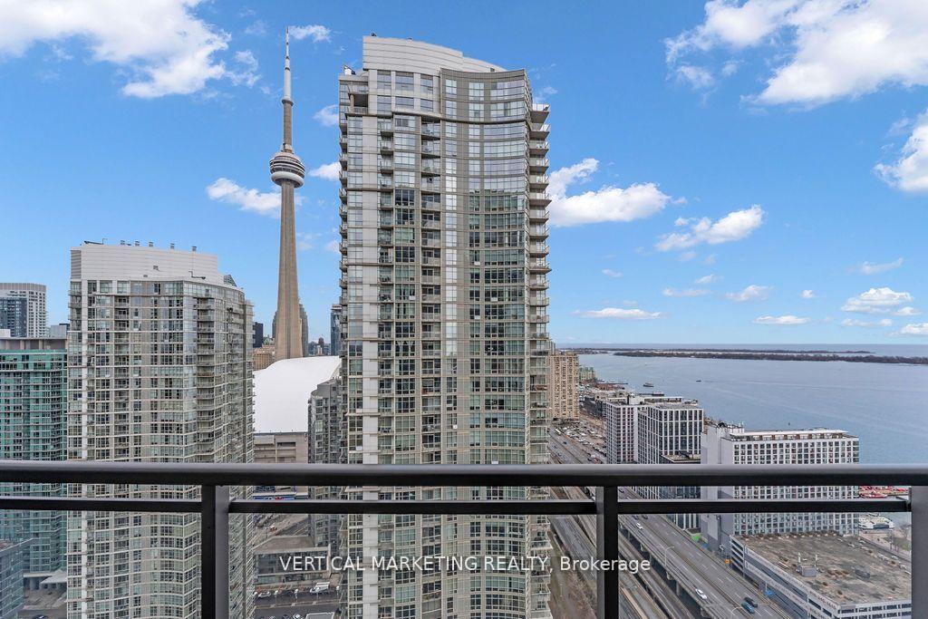 2 Bedrooms Condo at 11 Brunel, Toronto For sale