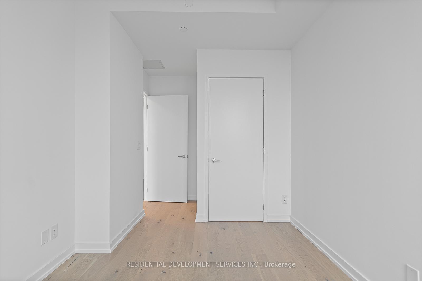 3 Bedrooms Condo at 3100 Keele,  Toronto For sale