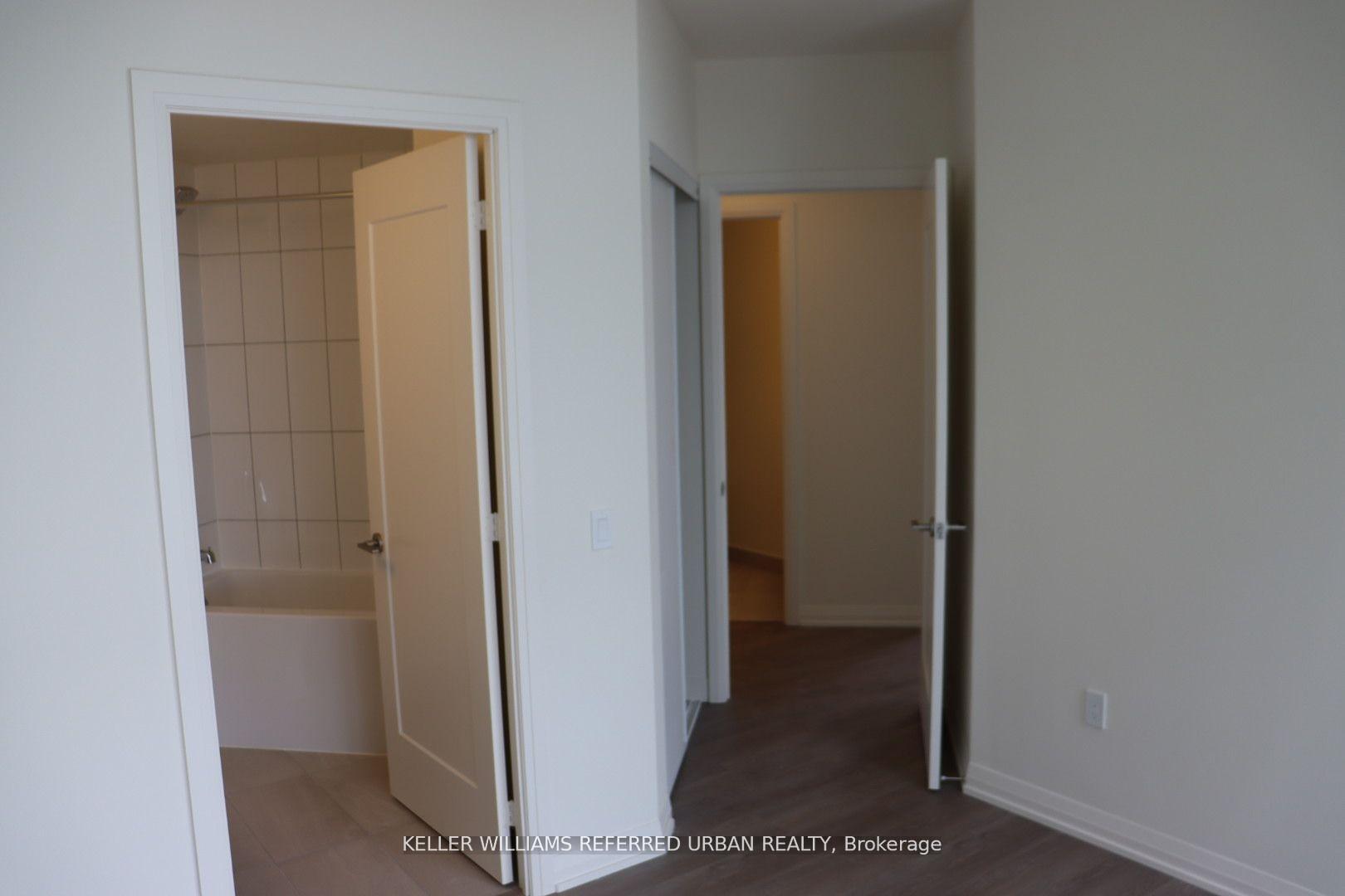 2 Bedrooms Condo at 9000 Jane,  Vaughan For sale