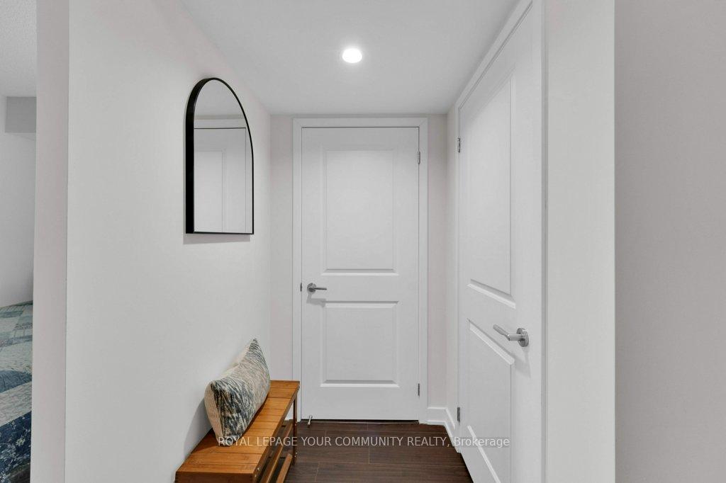2 Bedrooms Condo at 185 Bonis, Toronto For sale